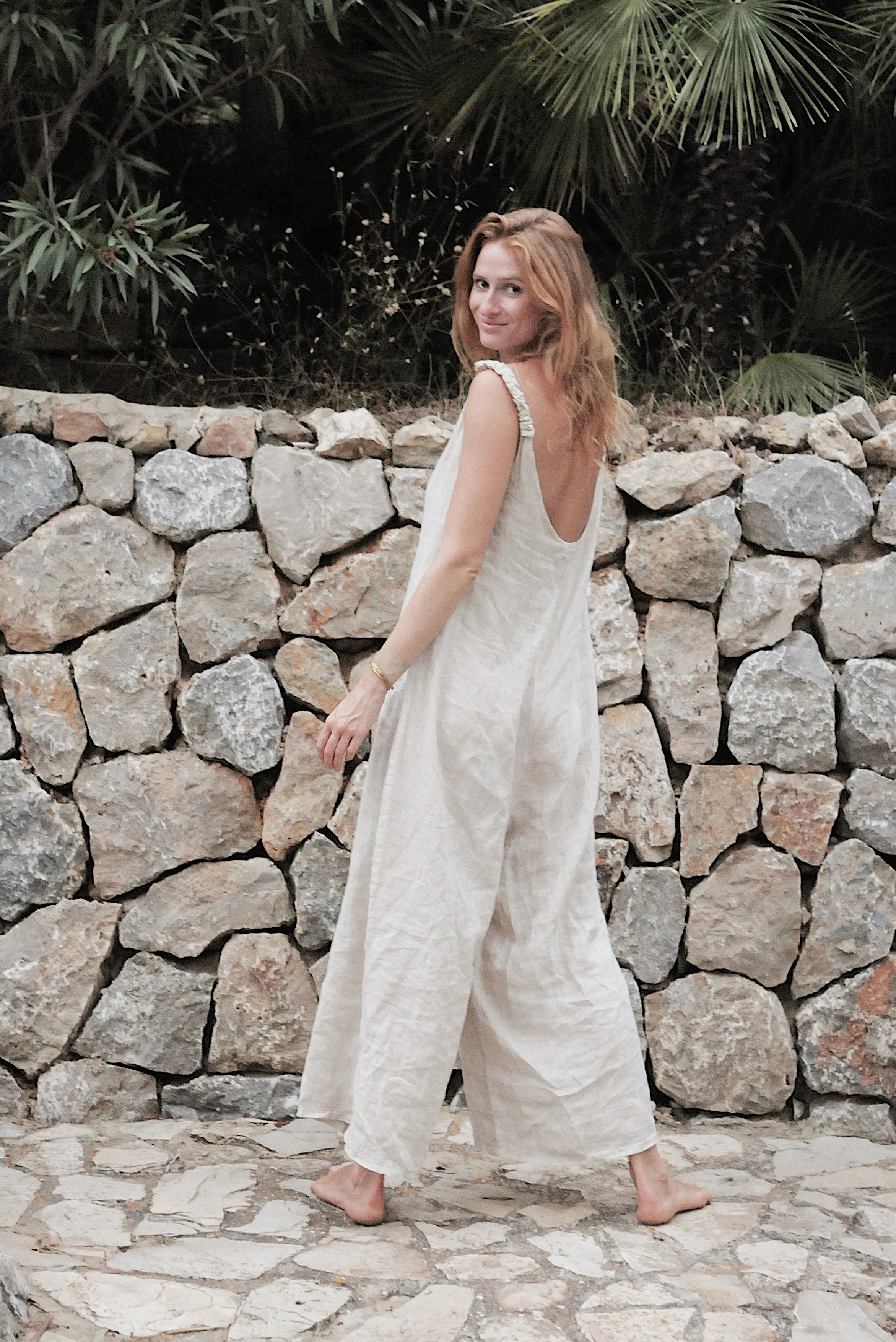 The Linen Jumpsuit // Moon