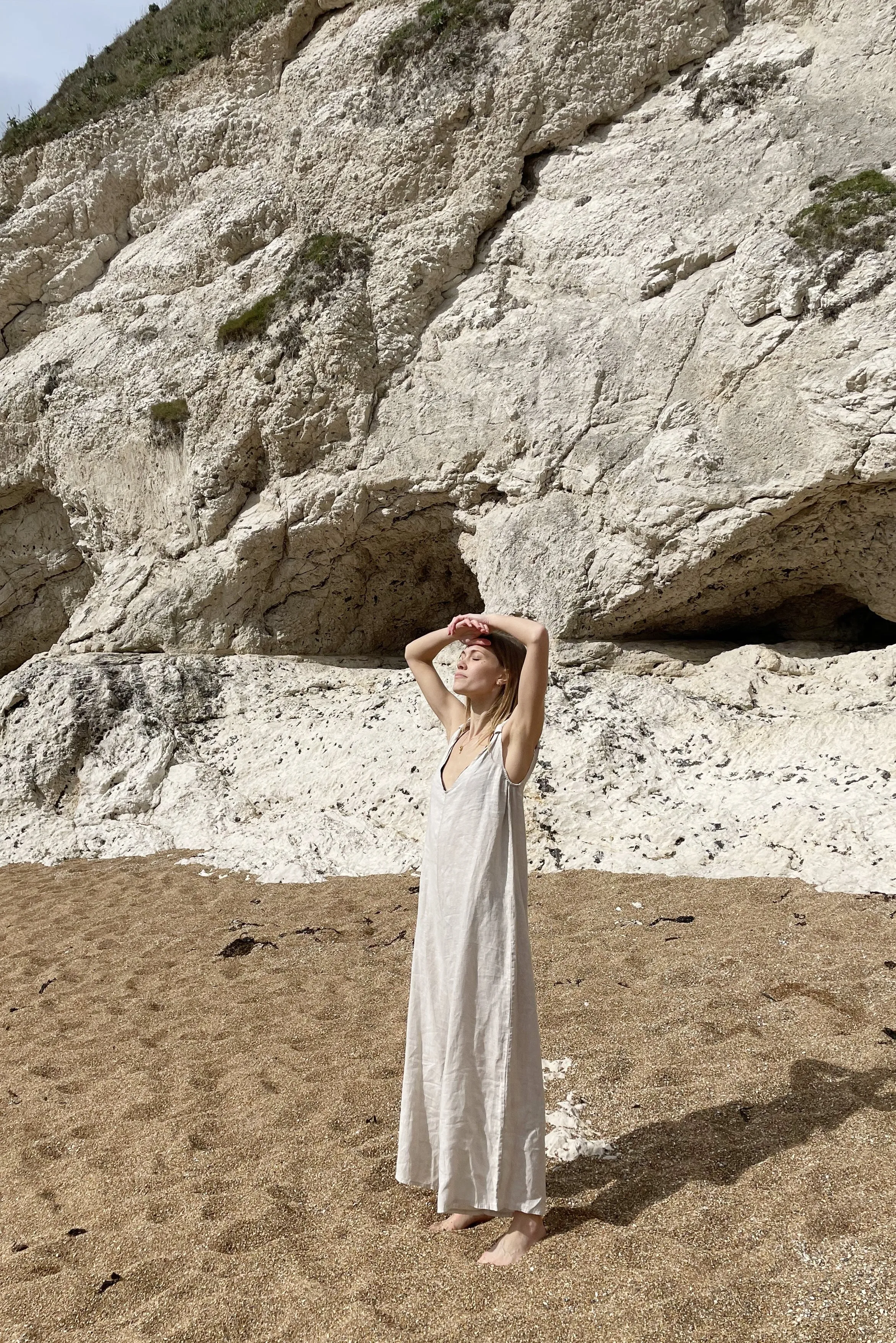 The Linen Jumpsuit // Moon